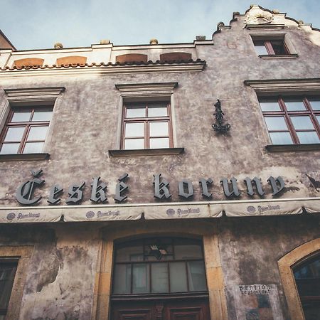 Hotel U Ceske Koruny Hradec Králové Exteriör bild