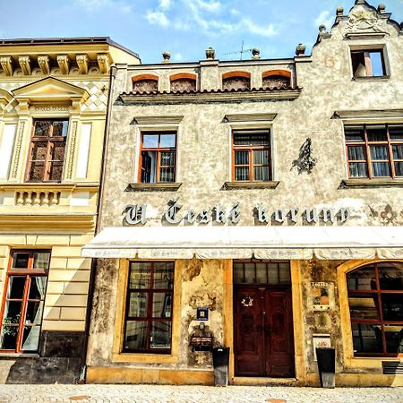 Hotel U Ceske Koruny Hradec Králové Exteriör bild