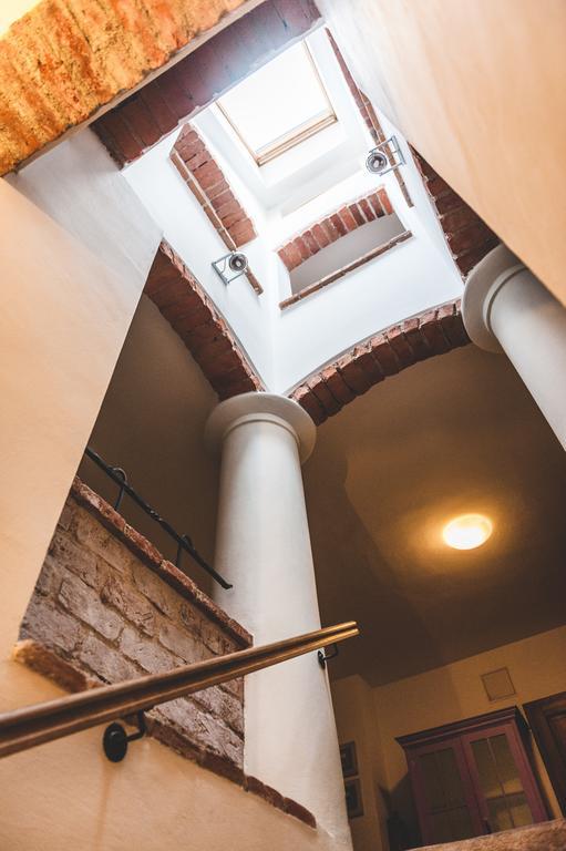 Hotel U Ceske Koruny Hradec Králové Exteriör bild