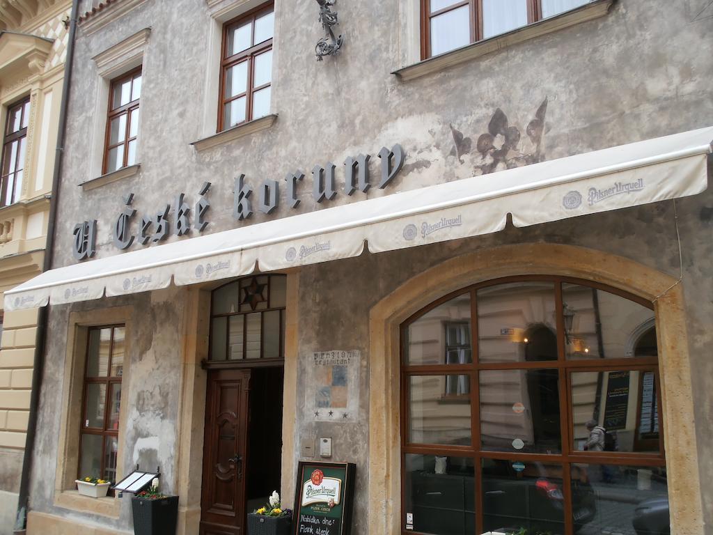 Hotel U Ceske Koruny Hradec Králové Exteriör bild